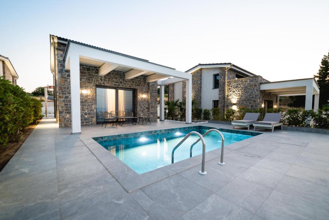 Terra Olivia Luxury Villas And Suites Paliouri Esterno foto