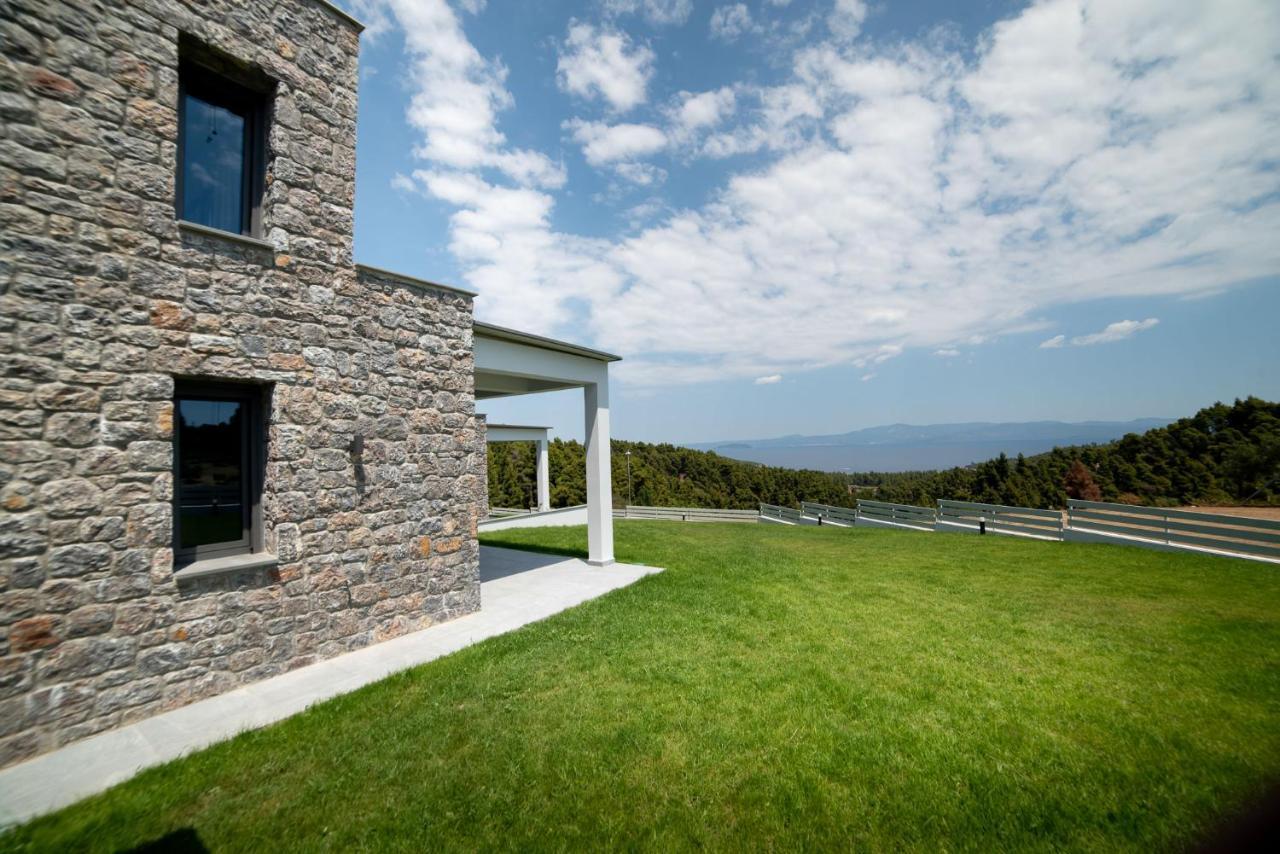 Terra Olivia Luxury Villas And Suites Paliouri Esterno foto
