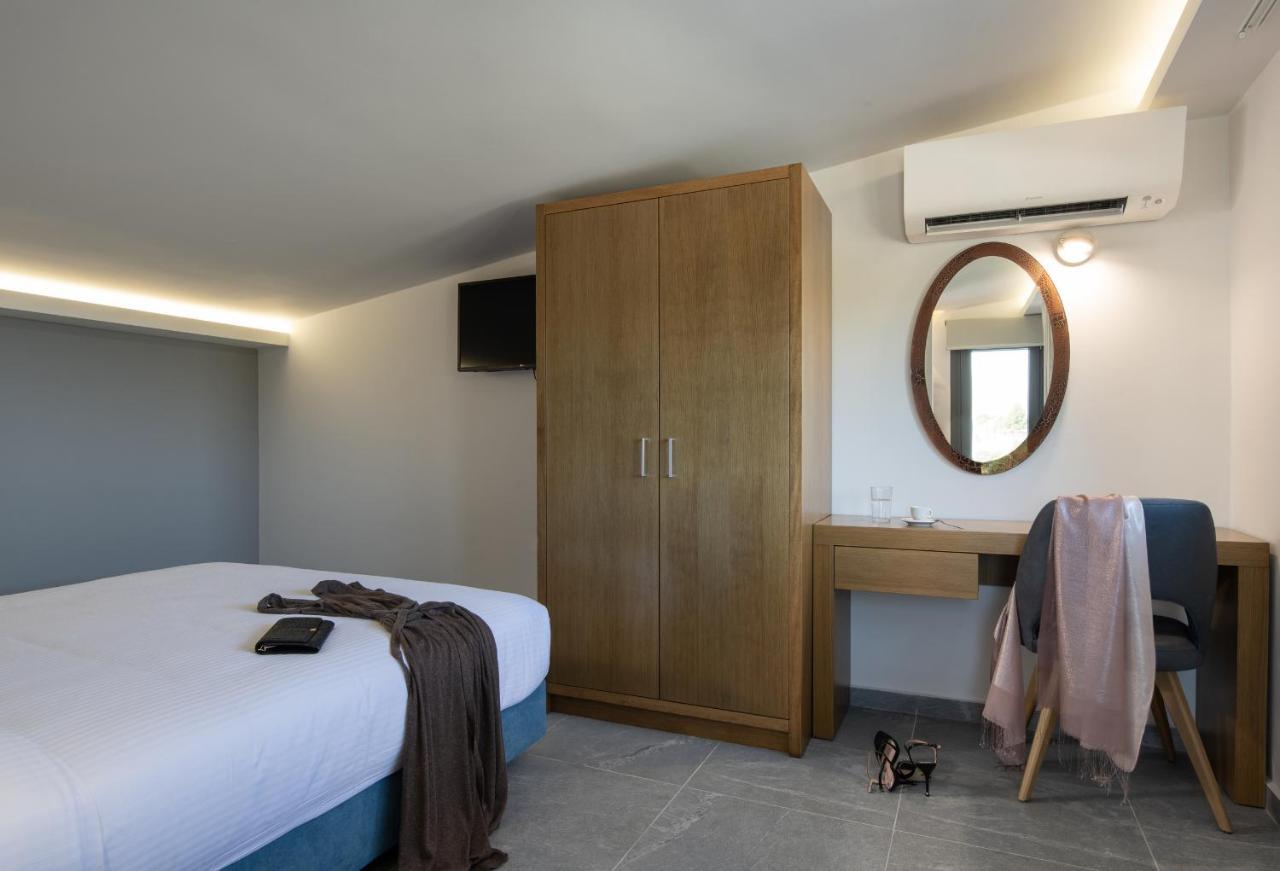 Terra Olivia Luxury Villas And Suites Paliouri Esterno foto