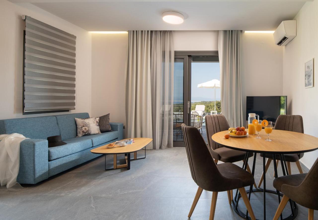 Terra Olivia Luxury Villas And Suites Paliouri Esterno foto