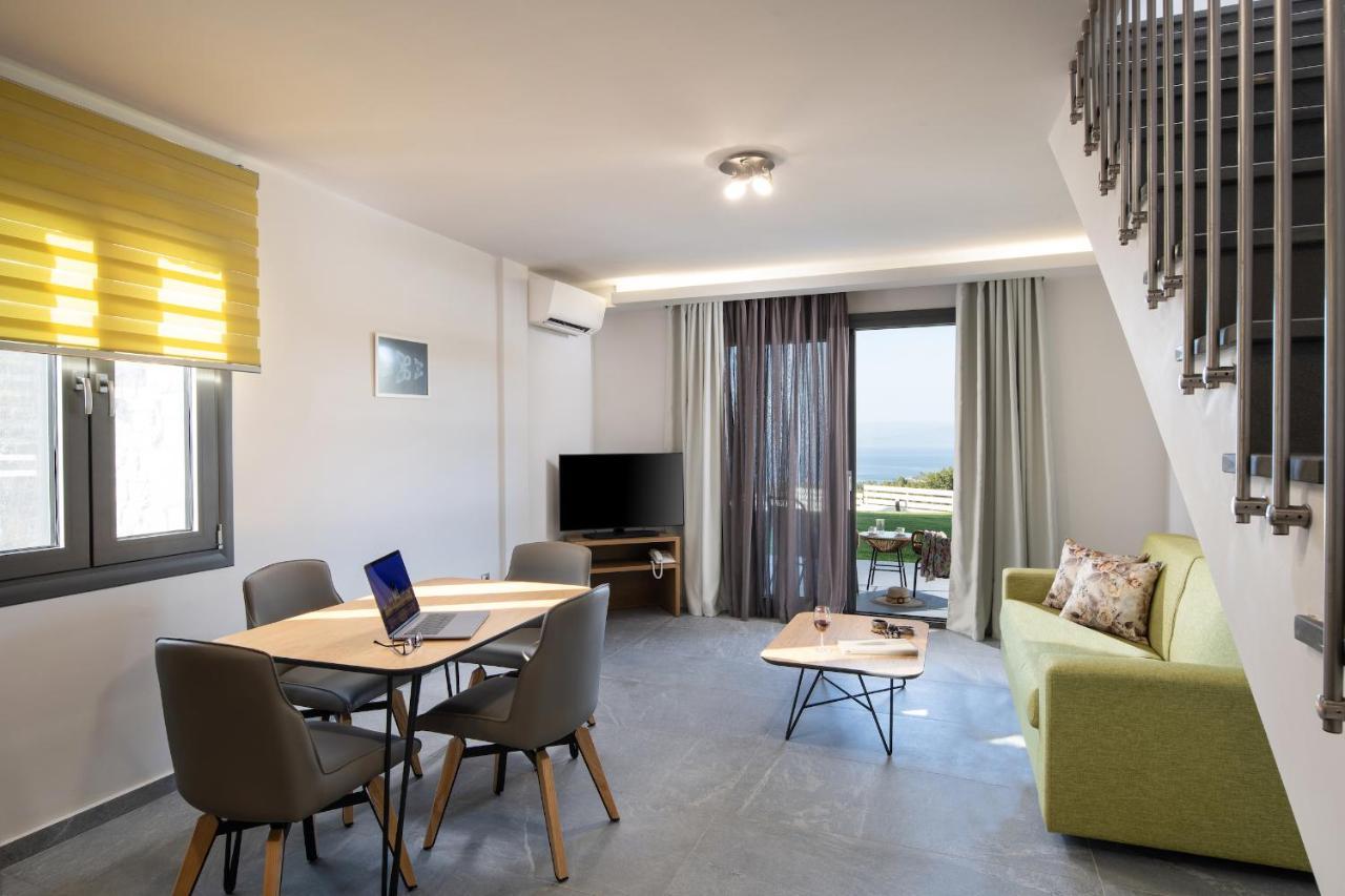 Terra Olivia Luxury Villas And Suites Paliouri Esterno foto