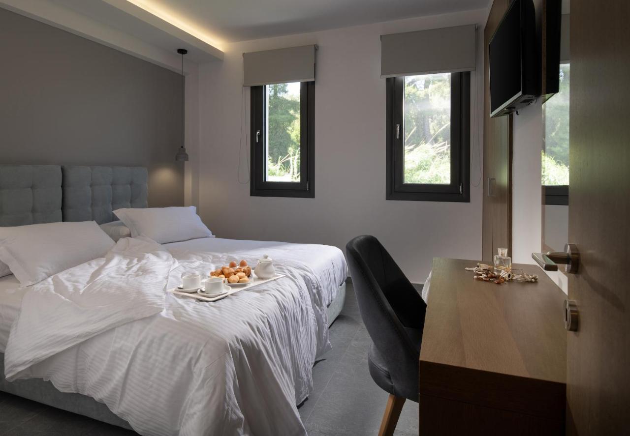 Terra Olivia Luxury Villas And Suites Paliouri Esterno foto