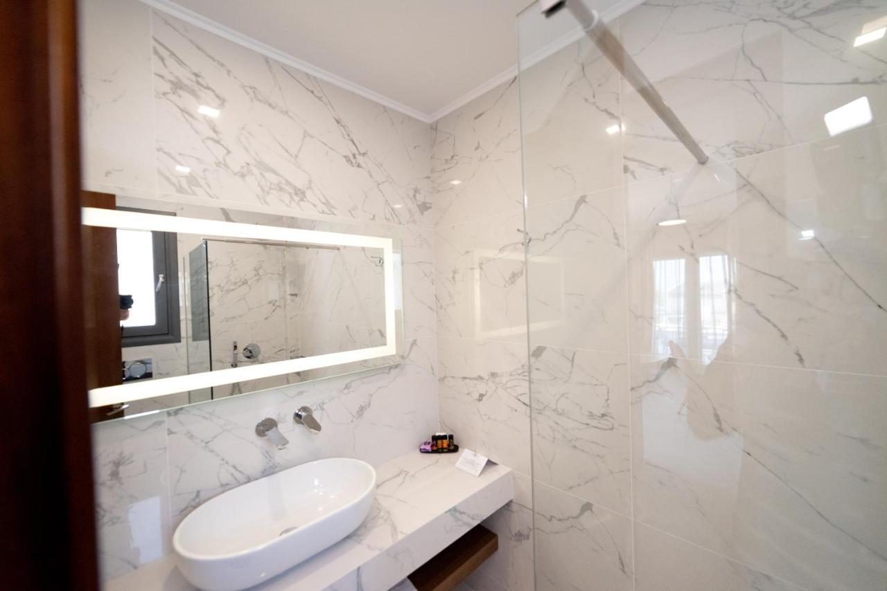 Terra Olivia Luxury Villas And Suites Paliouri Esterno foto
